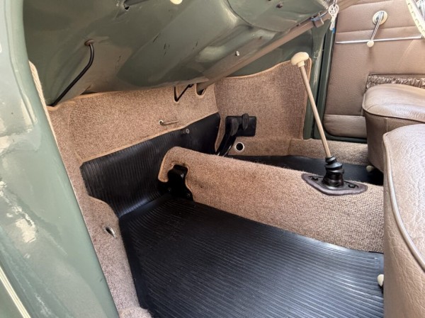 Volkswagen Beetle 1953 - photo 20